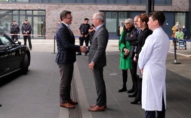 Ukrainischer Außenminister und Botschafter besuchen das UKSH am Campus Lübeck