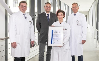 Wirbelsäulenzentrum am Universitätsklinikum Bonn von der DWG zertifiziert