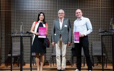 Konstantin Sparrer erhält einen Wissenschaftspreis der GlaxoSmithKline Stiftung