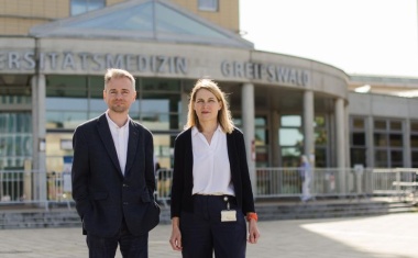 Grundlagenforschung identifiziert Ursache und neue Therapie für seltene Krankheit