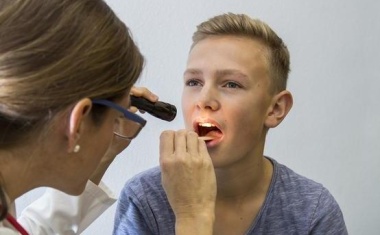 Mandel-OPs: Große Unterschiede zwischen Kliniken bei erneuten Eingriffen wegen Nachblutungen