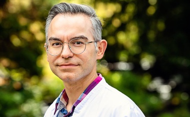 Neuer Chefarzt des Fachbereichs Onkologie an der Habichtswald Reha-Klinik in Kassel