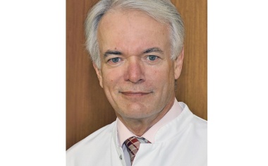 Nach 18 Jahren: Prof. Dr. Dr. h.c. Rudolf Hagen nimmt Abschied von der HNO-Klinik des UKW