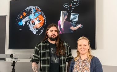 Kognitives Altern und Persönlichkeit: Kann Offenheit für neue Erfahrungen das Gedächtnis schützen?