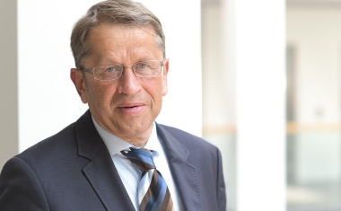 Prof. Dr. Kroemer bleibt Vorstandsvorsitzender der Charité