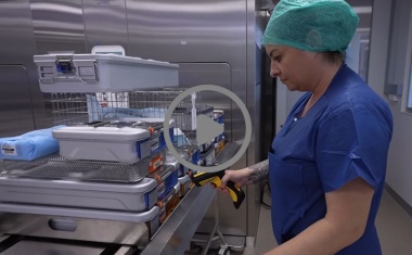Krankenhausinfektionen vermeiden: Spital Limmattal zeigt wie exzellente Sterilgutaufbereitung gelingt