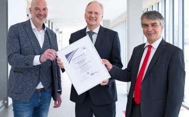 Grünes Krankenhaus: Universitätsmedizin Halle erhält Zertifikat für nachhaltiges Umweltmanagementsystem