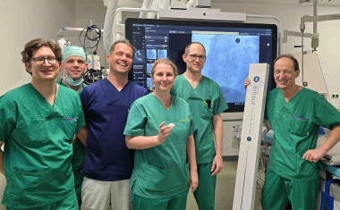 Bad Berka: Minimalinvasiver Ersatz der Trikuspidalklappe mit neu zugelassener Technologie