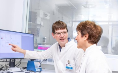 Neue Erkenntnisse zur Entstehung der erworbenen Aplastischen Anämie