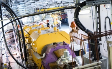 Krebsforschung: TRON und GSI/FAIR untersuchen Kombination von Schwerionentherapie und mRNA-Impfstoff