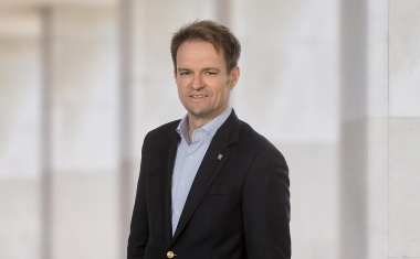 Rhön-Klinikum Campus Bad Neustadt stellt Geschäftsführung neu auf