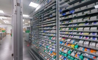 Verbund Katholischer Kliniken Düsseldorf eröffnet neue Zentralapotheke am Marien Hospital