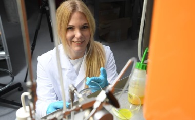 Medikament-Abgabe per Textilfaser: Auf die inneren Werte kommt es an