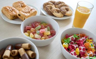 Zuckerzufuhr sinkt, ist aber immer noch zu hoch