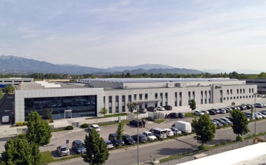 SteelcoBelimed gibt Organisationsstruktur bekannt und investiert in alle Standorte