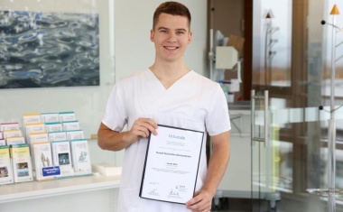 Doktorand Jonas Dörr erhält Rudolf-Schindler-Abstractpreis der DGVS