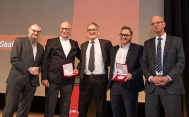 DIVI-Ehrenmedaillen für Professor Christian Karagiannidis und Professor Steffen Weber-Carstens