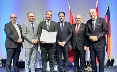 Dr. Thiedemann für Forschungsarbeit zu Polytraumata ausgezeichnet