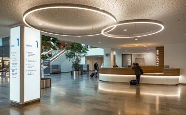 Vier Seiten für die Wegweisung