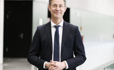 Prof. Dr. med. Mark Berneburg ist neuer Präsident der Deutschen Dermatologischen Gesellschaft