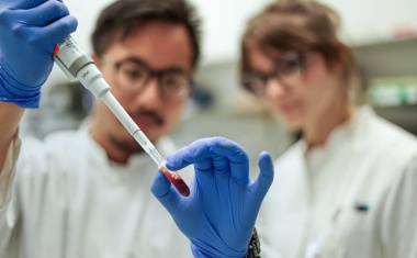 Weniger Blut, frühere Diagnose