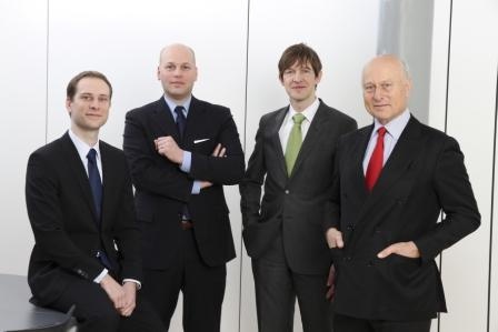 seca Geschäftsführung 2010 (v.l.n.r.): Frederik Vogel, Robert M. Vogel,...