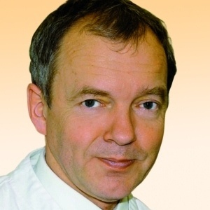 Prof. Dr. med. Matthias Leschke, Chefarzt der Klinik für Kardiologie,...