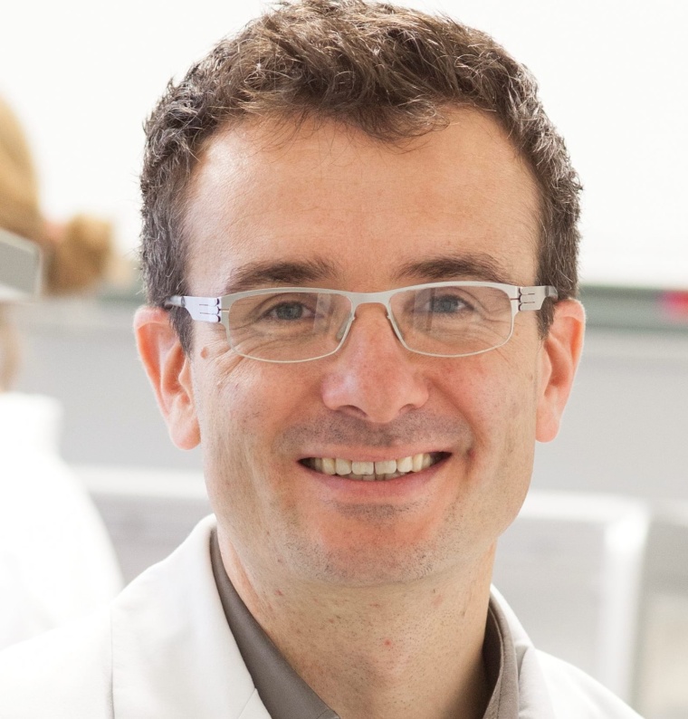 Dr. Daniel Mertens (Foto: Universitätsklinikum Ulm).