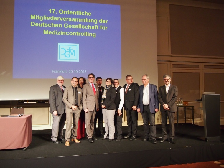 Gesamtvorstandt (v.l.n.r.): Gerrit Frühauf, Dr. Claus Wolff-Menzler, Dr....