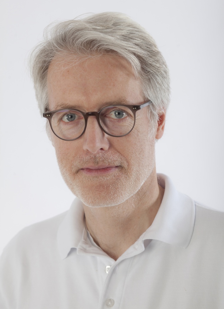 Dr. Georg Hillebrand