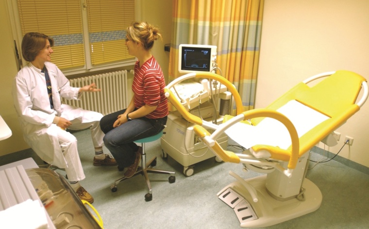 Beratung rund um das Thema HPV und Gebärmutterhalskrebs stehen in Heidelberg...