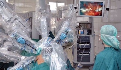 Da Vinci Si im OP der Urologie des Universitätsklinikums Jena (Foto:...