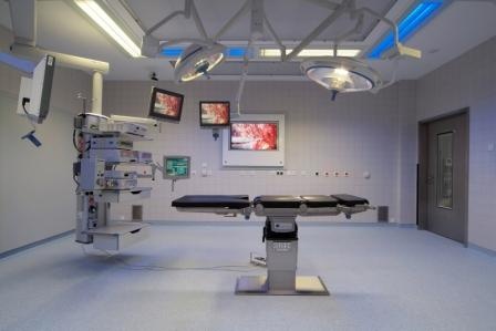 AKB_OP: Der mit Videomanagement ausgestattete OP 5 des Asklepios-Klinikums...