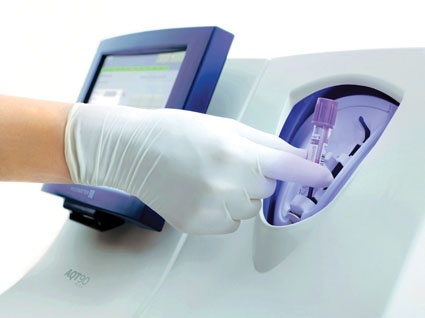 Der AQT90 Flex ist Teil des POCT-Konzepts. Er liefert Ergebnisse zuverlässig...