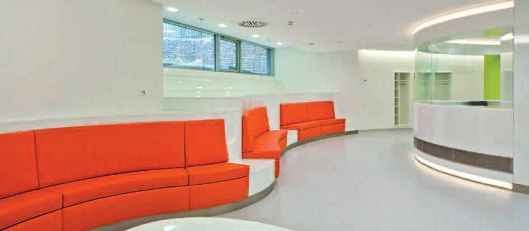 Cyberkife-Cologne: Auf Ecken und Kanten wird verzichtet, warme Farbgebung wirkt...