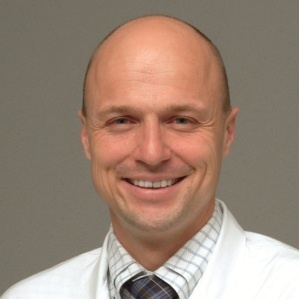 Prof. Dr. Christian W. A. Pfirrmann, exec. MBA ist Chefarzt Radiologie an der...