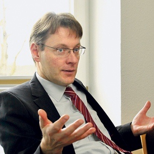 Dr. PH Christoph Winter, Geschäftsführer: „Die Modernisierung unserer...