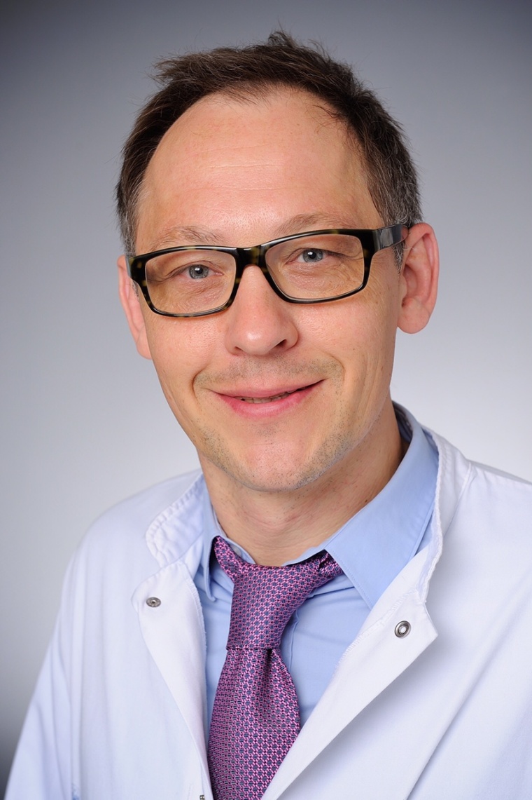 Dr. Andreas Hohn, Klinik für Anästhesiologie und Operative Intensivmedizin,...