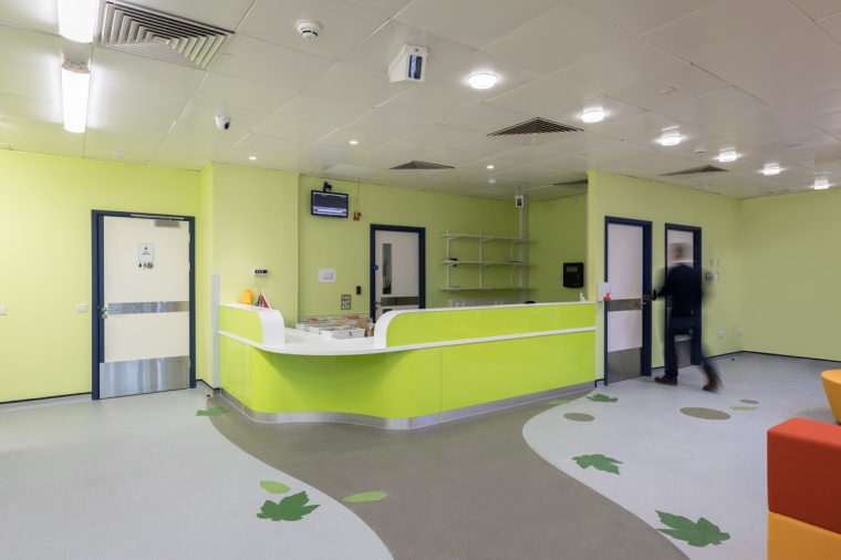 Mit der umfangreichen Farb- und Texturpalette von Altro Debolon R 200.1 V...