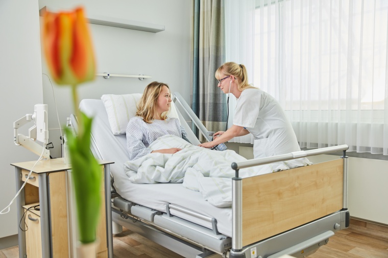 Blick in die neuen und hellen Patientenzimmer in Brunsbüttel.