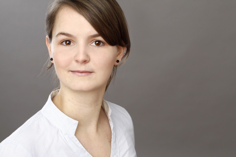 Dr. Kathrin Büter, mit Prof. Dr. Gesine Markquardt Co-Autorin des Handbuchs...