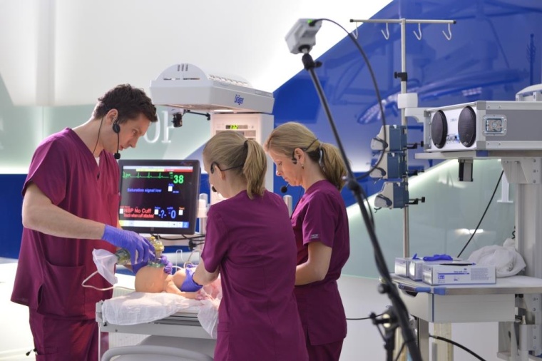 Viele Kliniken haben bereits einen stationären Schulungsbereich. Im...