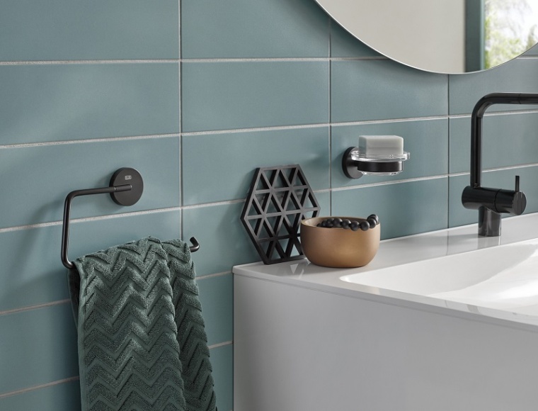 Das neu entwickelte Klebesystem „emco glue system“ verbindet einfache...