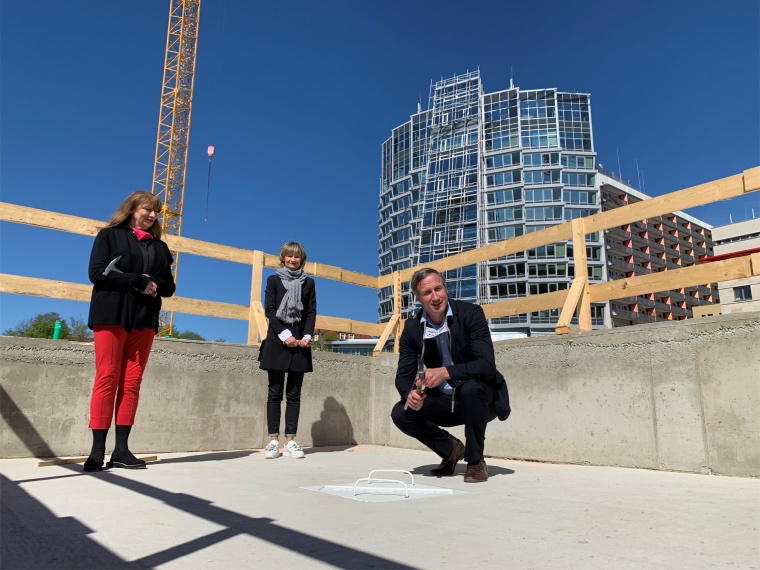 Staatsministerin Petra Köpping, Oberbürgermeisterin Barbara Ludwig und...