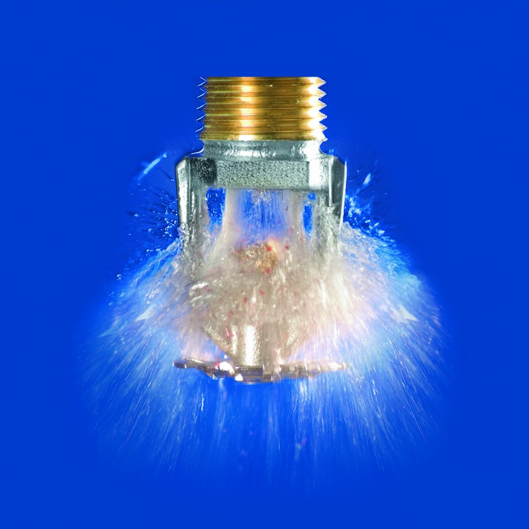 Sprinkleranlagen minimieren Wasserschäden. Die überwiegende Anzahl der...