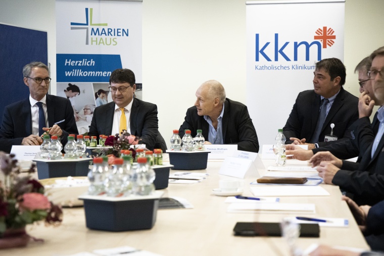 Pressekonferenz im Katholischen Klinikum Mainz
