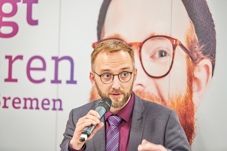 Prof. Dr. Matthias Zündel von der Hochschule Bremen hat das Zukunftscafé ins...