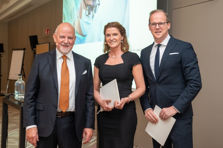 Überreichung der Urkunden für den Hygiene-Preis während des Festakts zum...