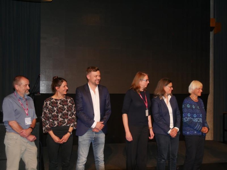 Preisträgerinnen und Preisträger des 2. Preises: Dr. Lothar und Martin Beyer...