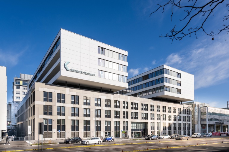 Der Neubau des Klinikums Stuttgart, seit 2022 in Betrieb Foto: Klinikum...